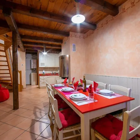 La Casa Del Mamao Holiday home Mergozzo